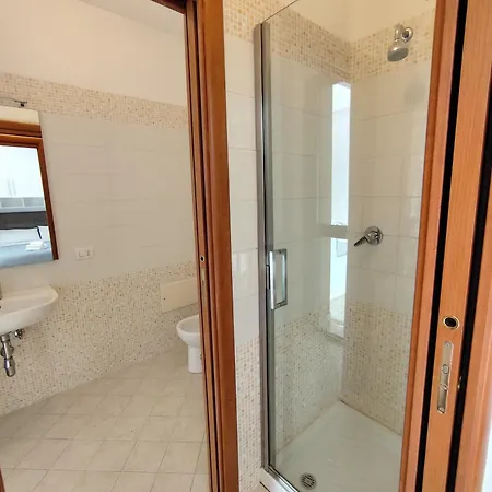 アパート Tower フォルリ